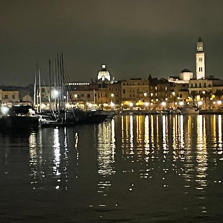 Palazzo Le Travi Hotell Bari Exteriör bild